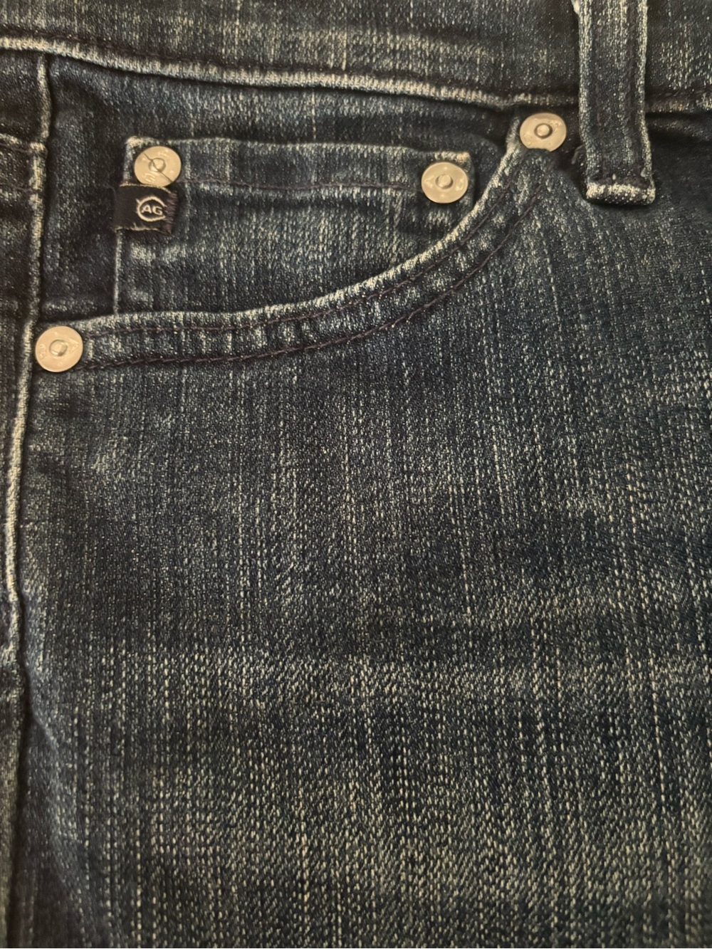 AG Adriano Goldschmied The City Short 5-Inch Cuffed Denim Shorts Size 27 - Picture 5 of 9